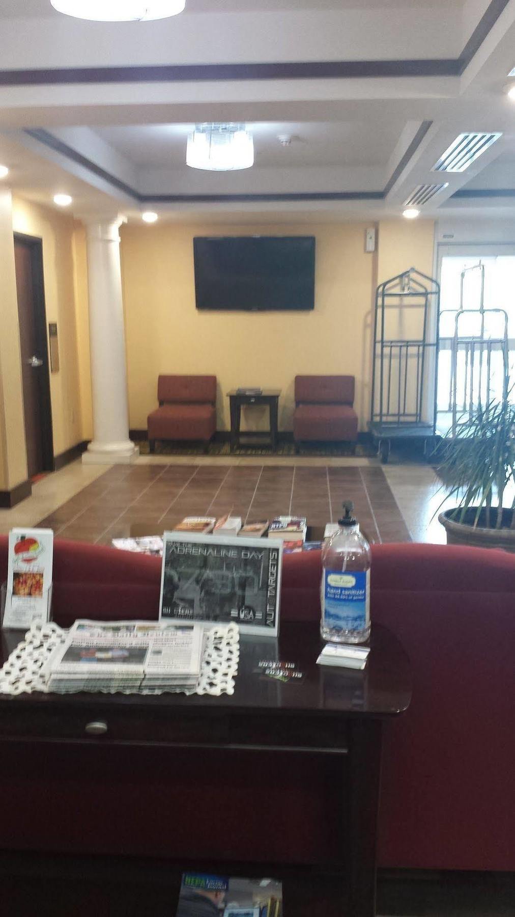 Paradise Inn & Suites Towanda Екстериор снимка